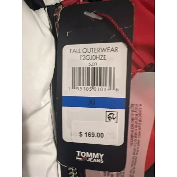 Tommy Hilfiger traveler boxy Puffer coat Jacket XLARGE jacket blue red NWT - Picture 11 of 13